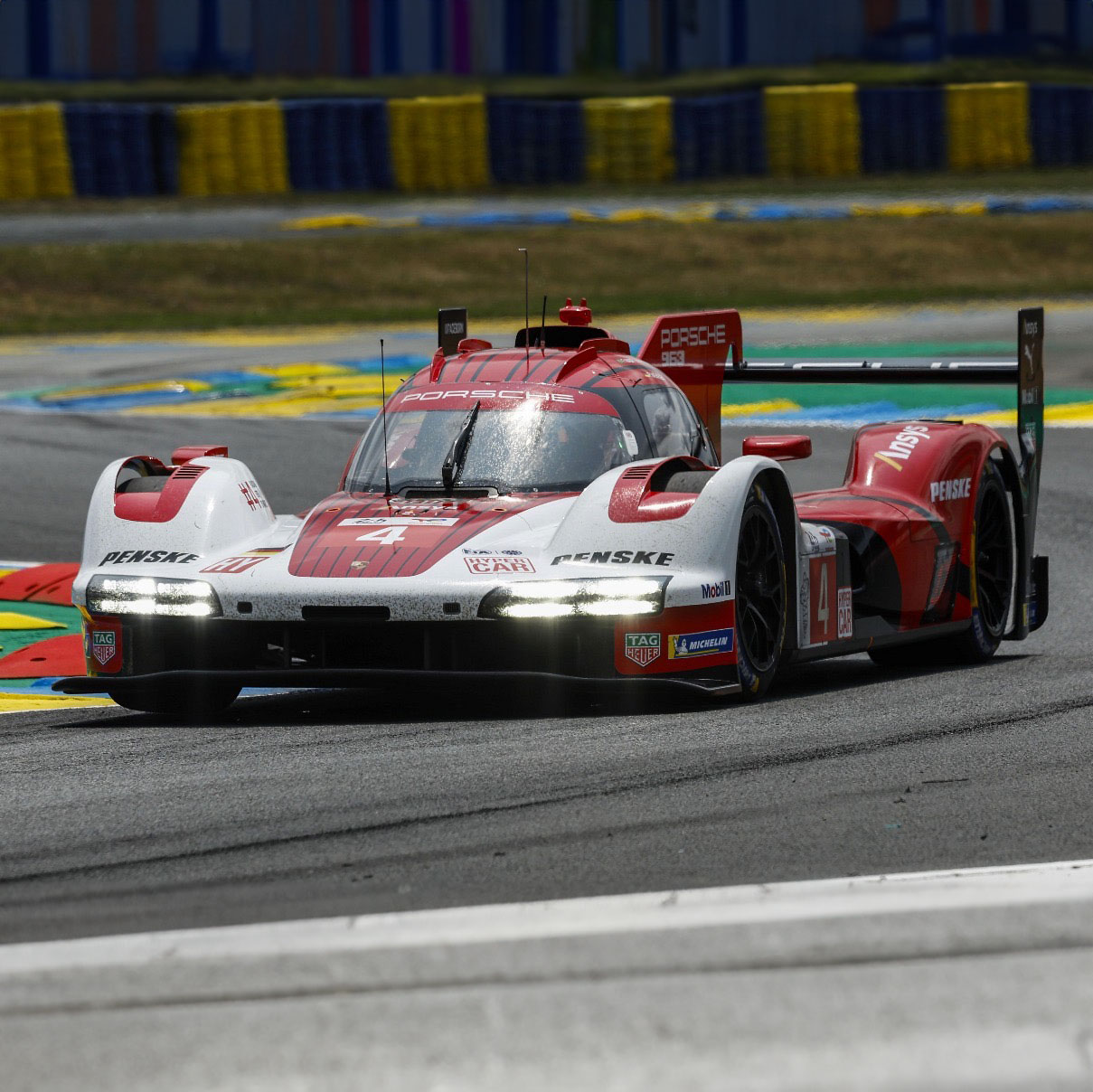 SUPERB PORSCHE TEAM EFFORT GIVES WEHRLEIN A ROW 3 START AT LE MANS