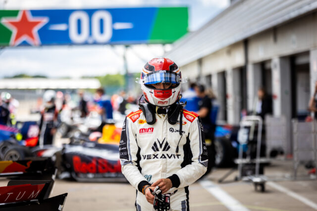 Vidales takes home his first Silverstone F3 race