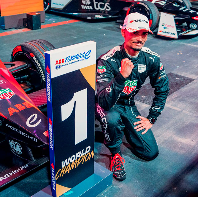 WEHRLEIN CONFIRMED IN FACTORY PORSCHE 2025 SEASON 11 FORMULA E LINE-UP